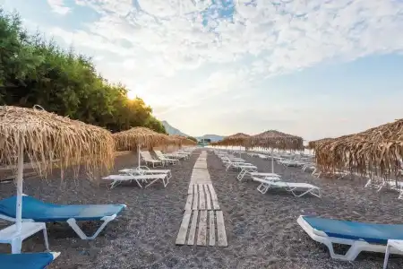 Elvita Beach - 18