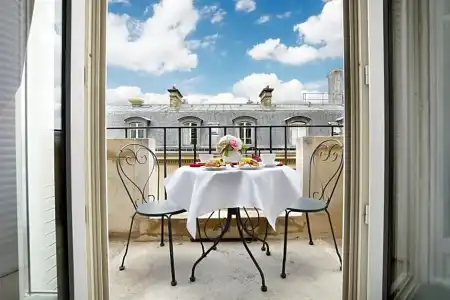 Trianon Rive Gauche - 62