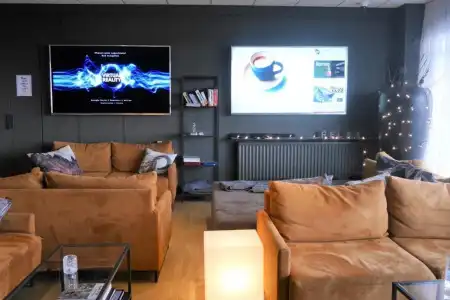 Galaxy Pod Hostel - 2