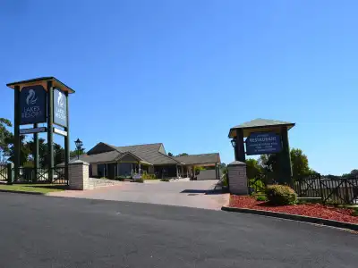 Comfort Inn The Lakes - 0