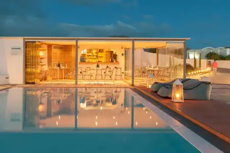 Caldera's Dolphin Suites - 17