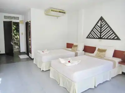 Thaniza Beachfront Resort - 38
