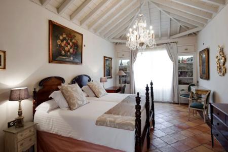Hacienda de Abajo - Adults Only - 76