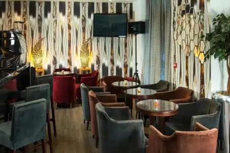 The Park City Grand Plaza Kensington - 15
