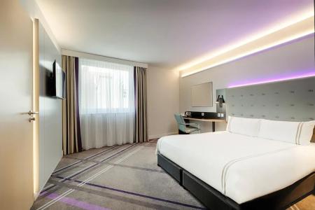 Premier Inn Berlin City Centre - 42