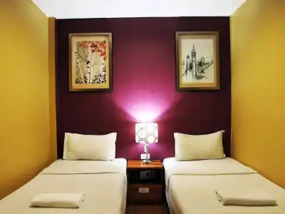 The Richy Place Guest House - 17