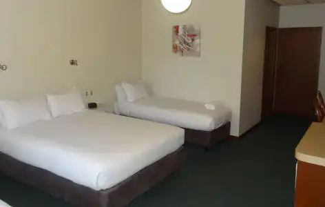 Quality Inn Presidential - 13