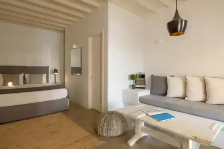 Cova Suites - 112