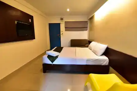 L42 Hostel Suvarnabhumi Airport - 3
