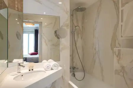 Hôtel Régence Etoile - 8