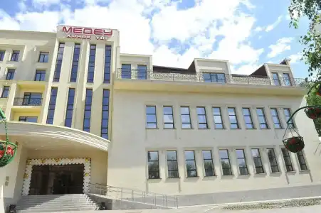 Medeu - 0