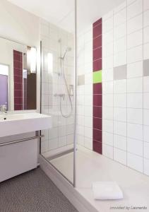 ibis Styles Beaune Centre - 7
