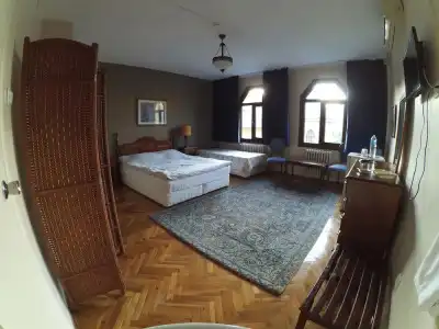 Berk Guesthouse - 'Grandma's House' - 51