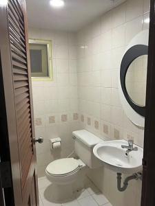 Mall Suites - 123