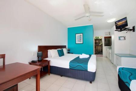 Cairns City Palms - 45