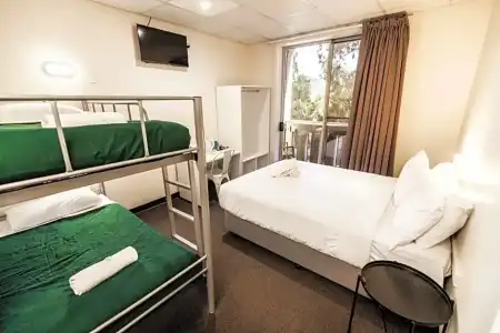 YHA Adelaide Central - 40