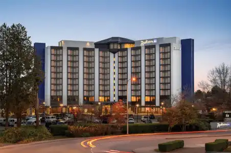 Radisson Blu Vancouver Airport & Marina - 29