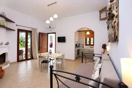 Anemonisia Deluxe Apartments & Mesonettes - 129