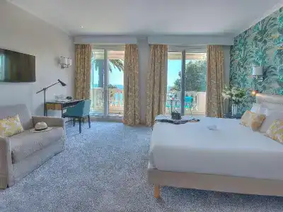Mercure Nice Marche aux Fleurs - 94