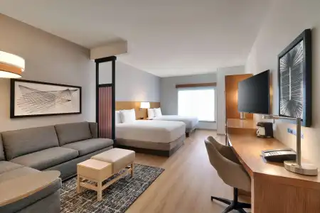 Hyatt Place at Anaheim Resort/Convention Center - 6