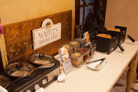 Best Western Plus Sunset Plaza - 12