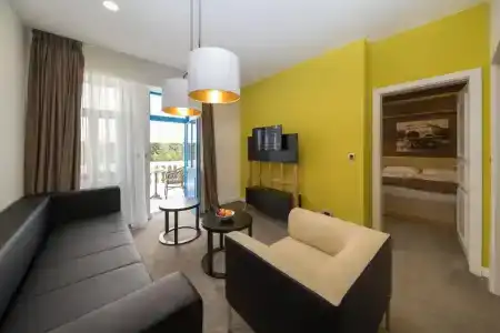 Boutique Esplanade - 184