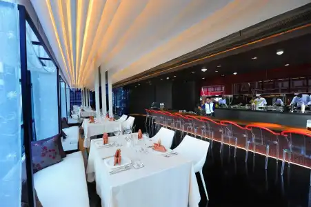 Mode Sathorn - 33
