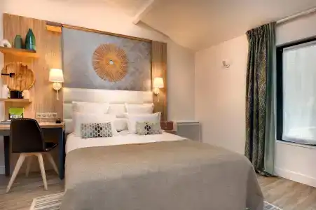Serotel Suites - 39