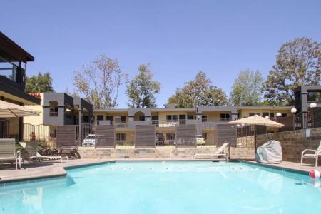 Pasadena Inn Near Old Town Pasadena - 13