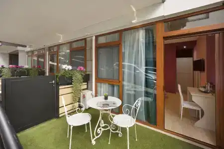 B&B Sorrento Queen - 67