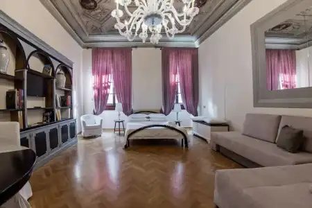 N4U Guest House - 32