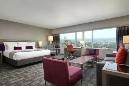 Loews Hollywood - 73