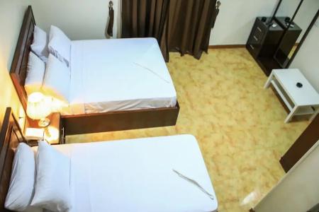 Midtown Hostel - 57