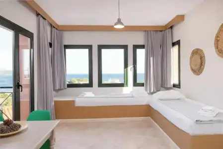 Nisea Samos - 80