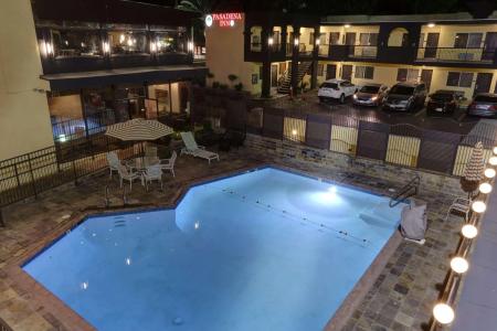 Pasadena Inn Near Old Town Pasadena - 11