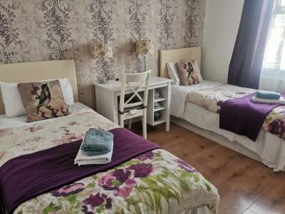 Adams Guest House - 14