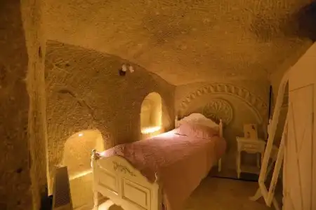 Iris Cave Cappadocia - 77