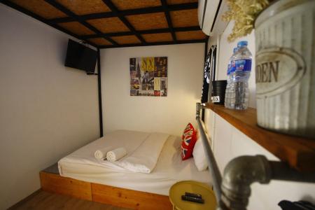 Sweet Box Bed and Breakfast - 2