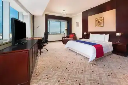 Crowne Plaza Shanghai Pudong by IHG - 40