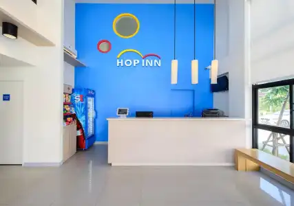 Hop Inn Chiang Mai Superhighway (SHA Extra Plus) - 9