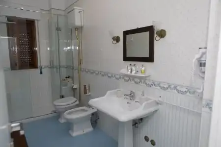 B&B 1951 - 8