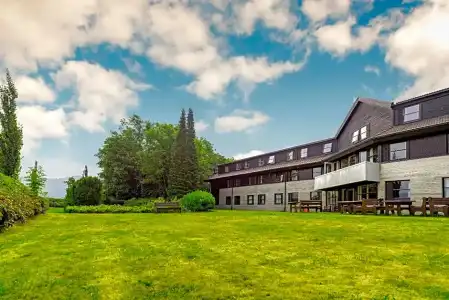 Thon Sandnes - 44