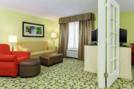 Hilton Garden Inn Tallahassee - 4