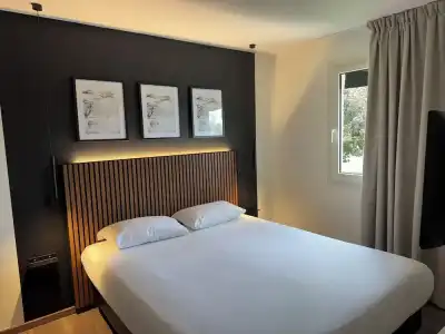 Tulip Inn - 25