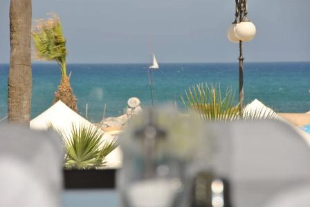 Les Palmiers Beach Boutique & Luxury Apartments - 15