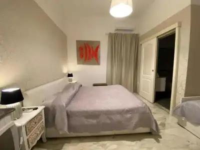 B&B Mini Incity-Close Train Station and Port- - 43