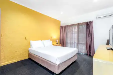 Greensborough Motel - 33