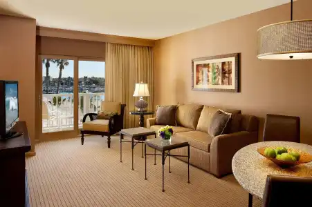 Jamaica Bay Inn Marina Del Rey,Tapestry Collection by Hilton - 5