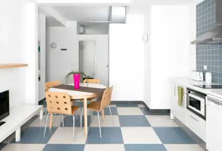 Apartamentos Mayerling Bisbe Urquinaona - 5
