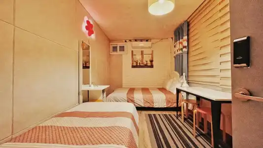 Hongdae Style Guesthouse - 86